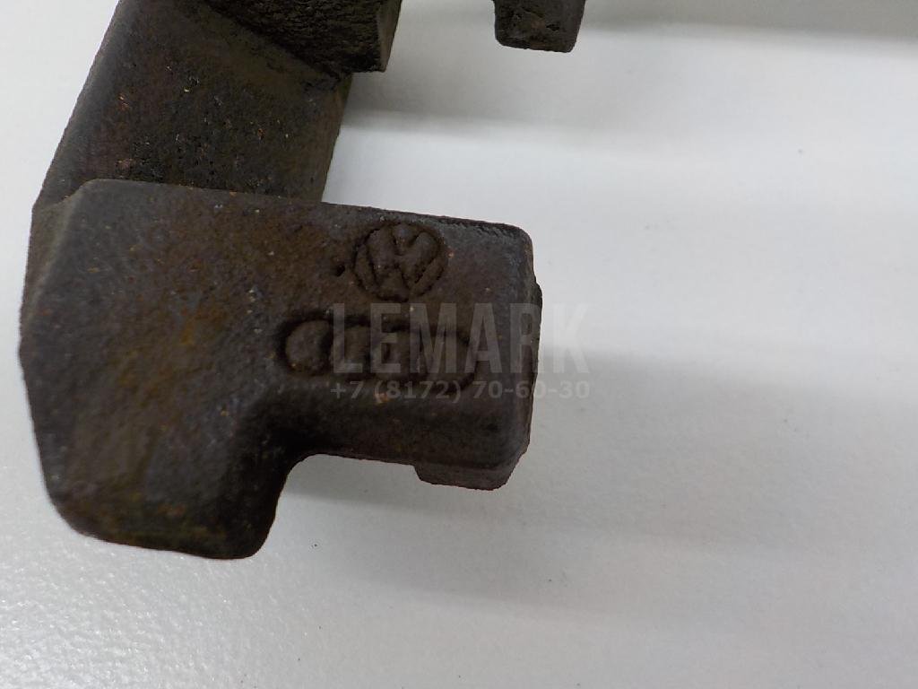 Скоба суппорта переднего