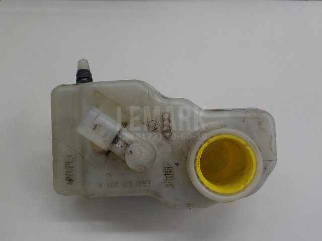 Бачок главного тормозного цилиндра