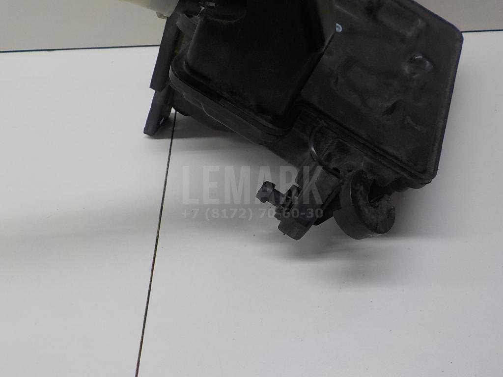 Бачок омывателя лобового стекла