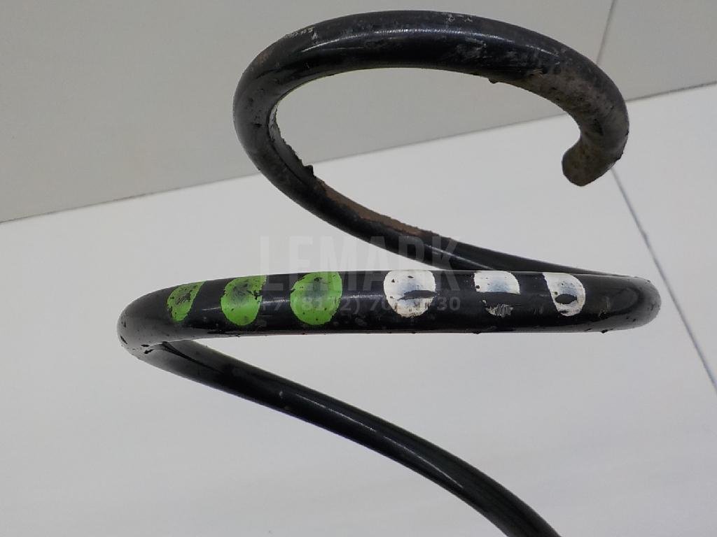 Пружина передняя