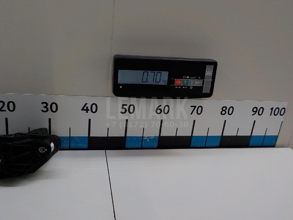 Педаль сцепления