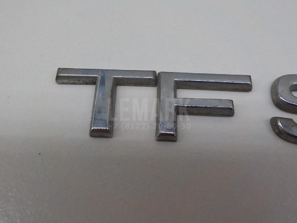 Эмблема на крышку багажника