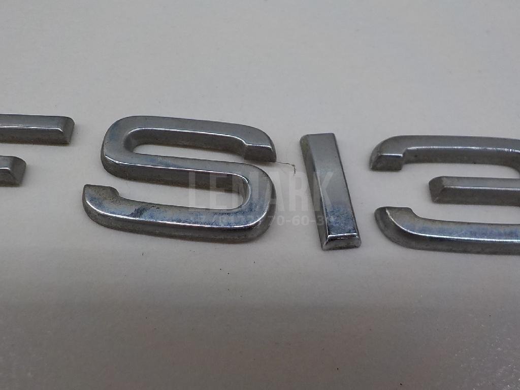 Эмблема на крышку багажника