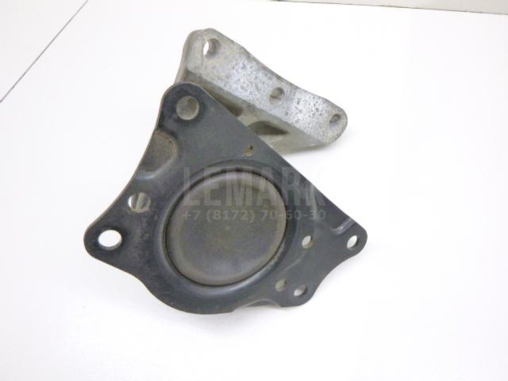 Опора двигателя правая