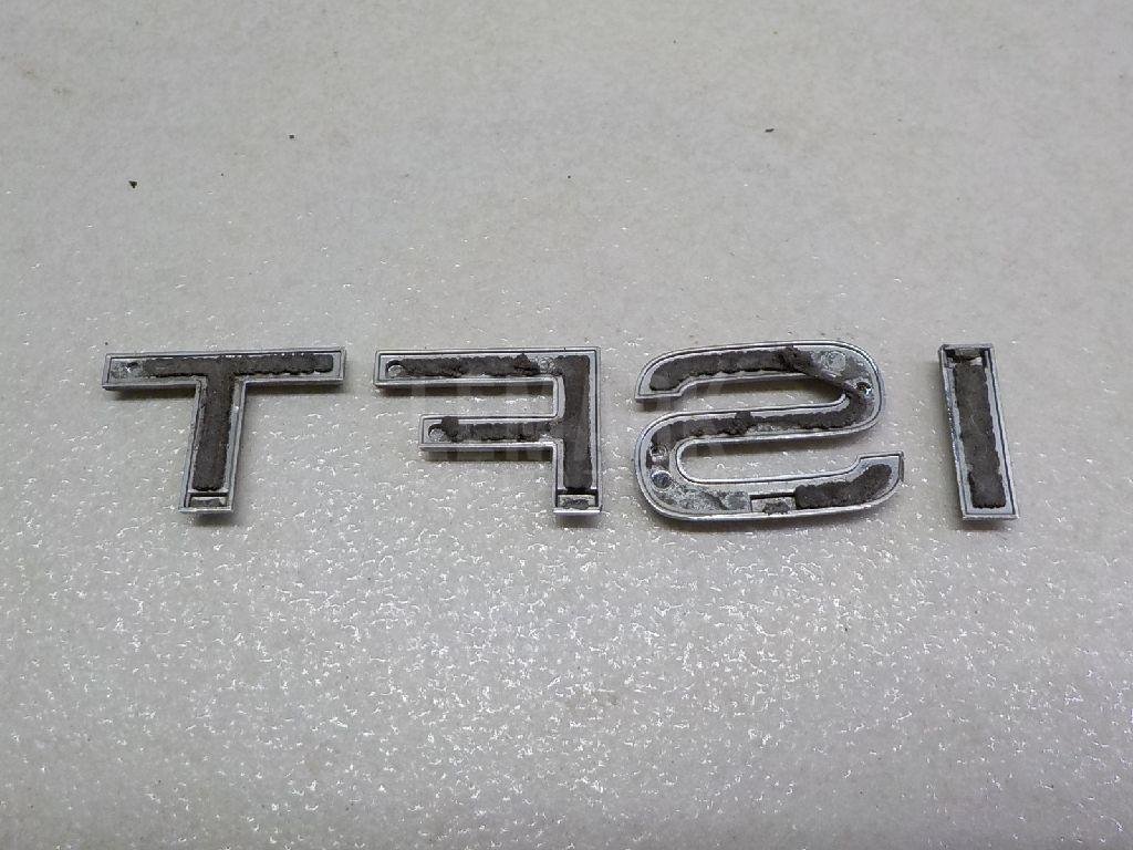 Эмблема на крышку багажника