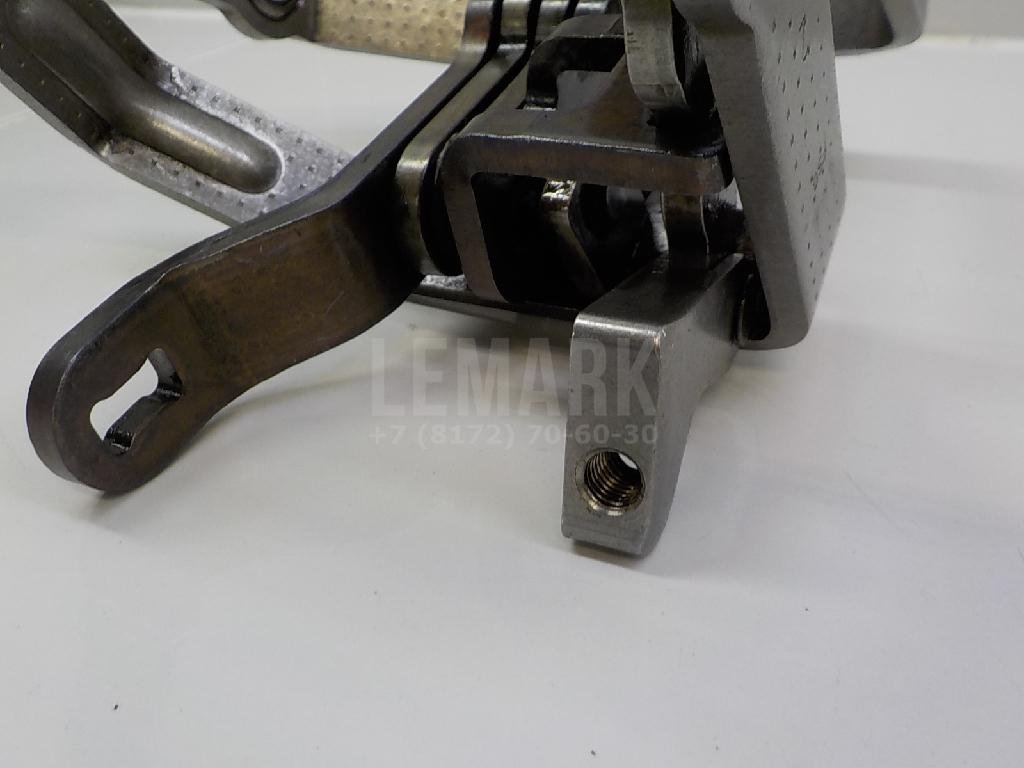 Вилка включения передачи