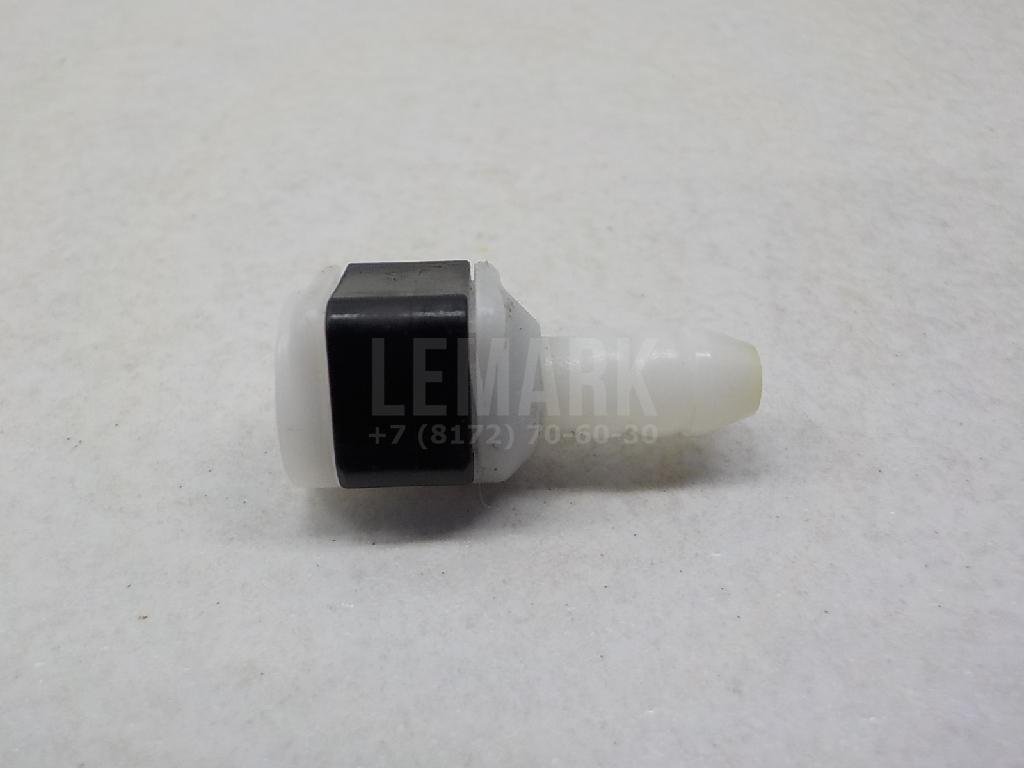 Штуцер трубки омывателя