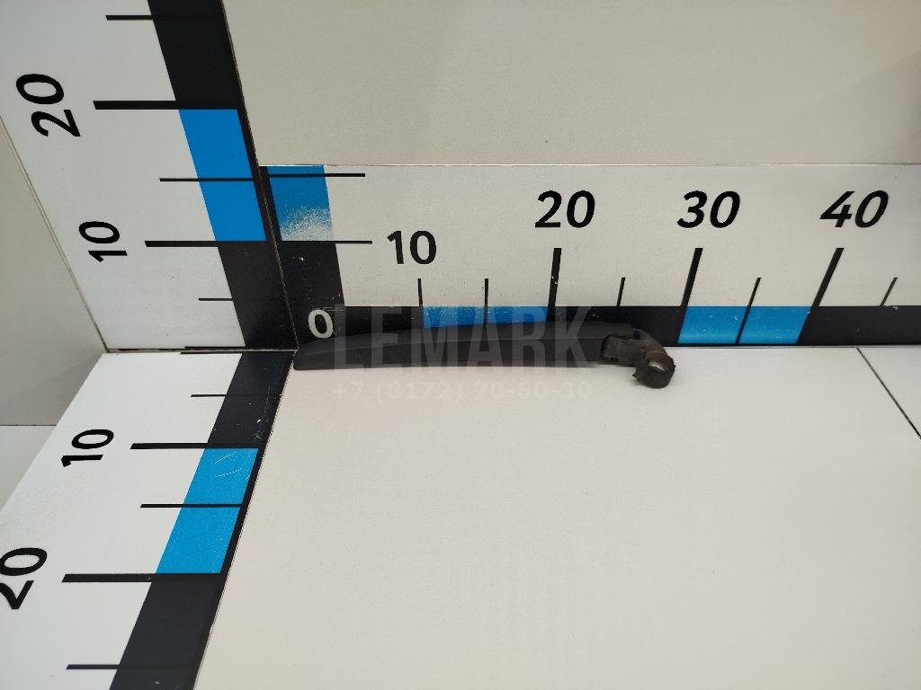 Поводок стеклоочистителя заднего