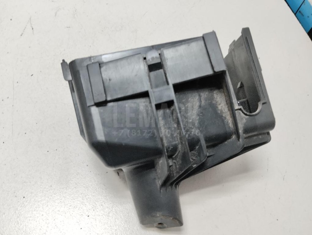 Корпус блока предохранителей для  Audi 80/90 [B4] 1991-1995