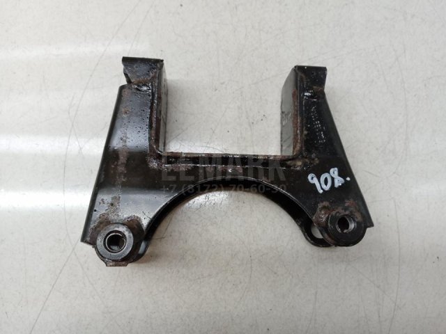 Кронштейн двигателя левый