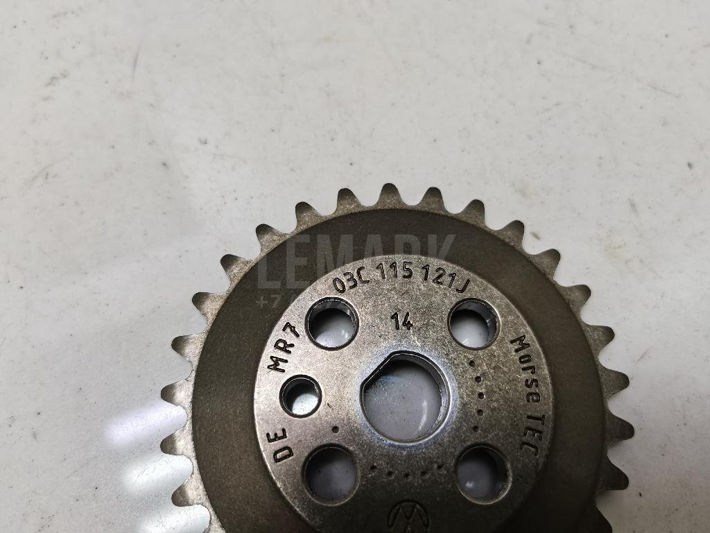 Шестерня привода масляного насоса