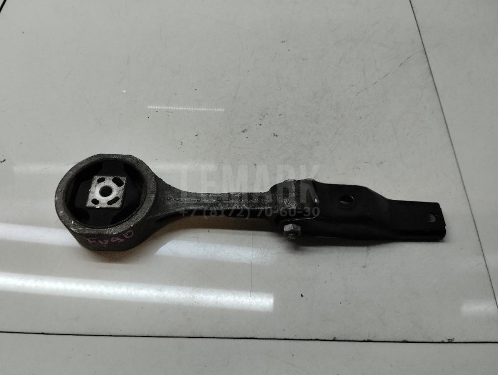 Опора двигателя задняя