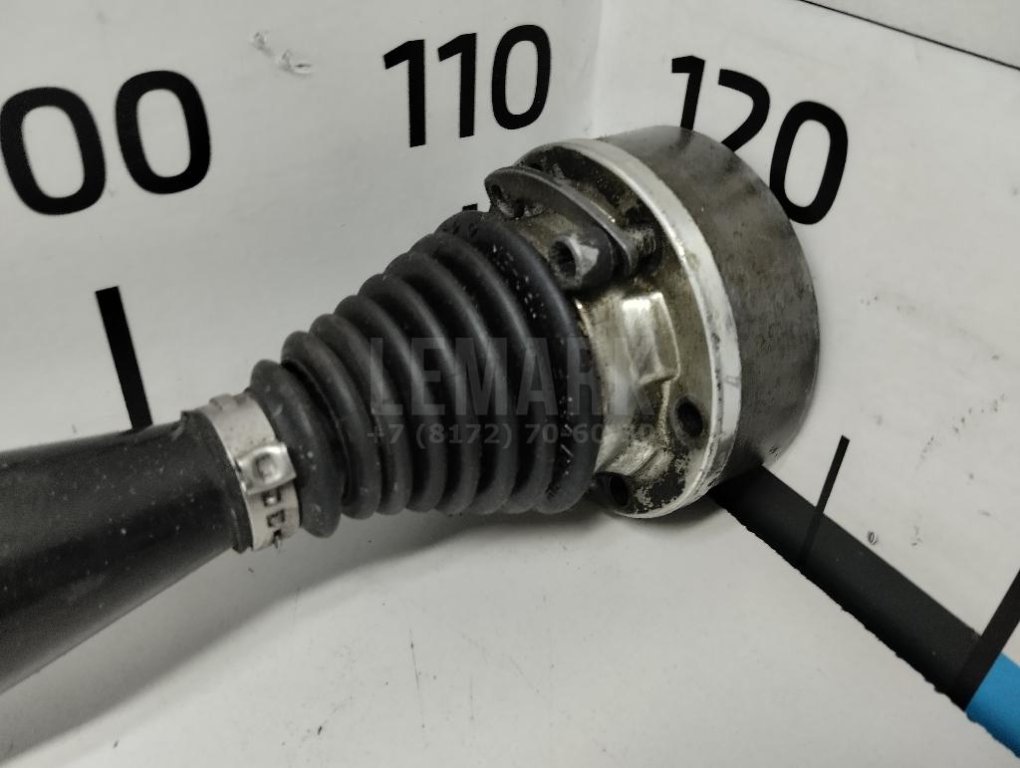 Полуось передняя правая