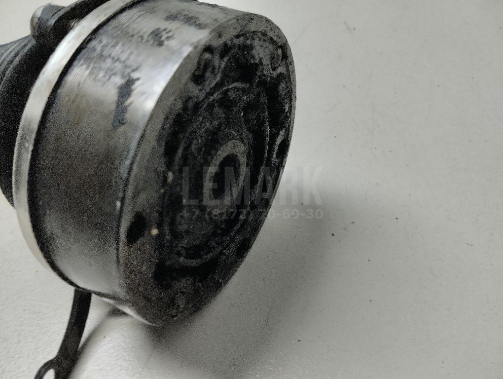 Полуось передняя правая