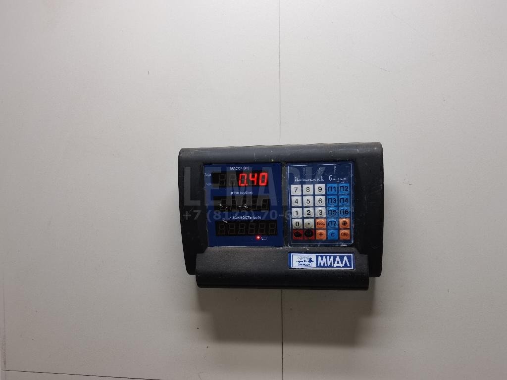 Петля двери