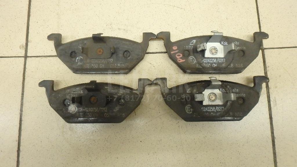 Колодки тормозные передние к-кт