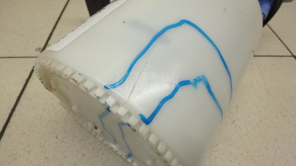 Насос топливный электрический