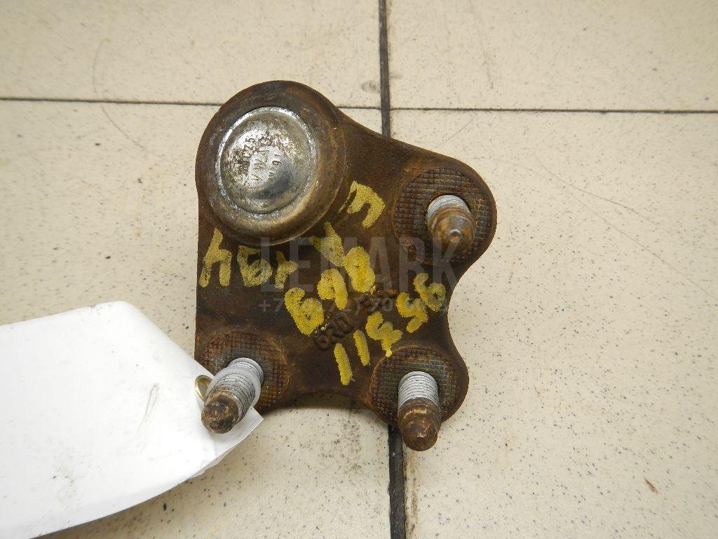 Опора шаровая правая передней подвески