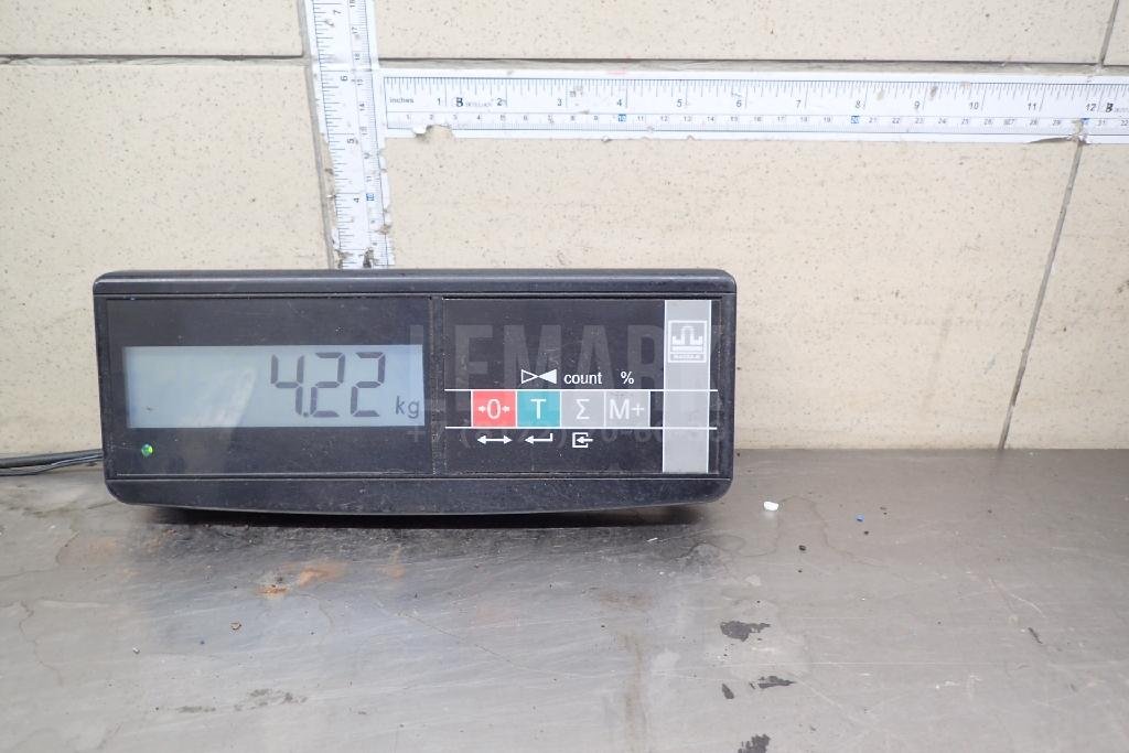 Усилитель заднего бампера