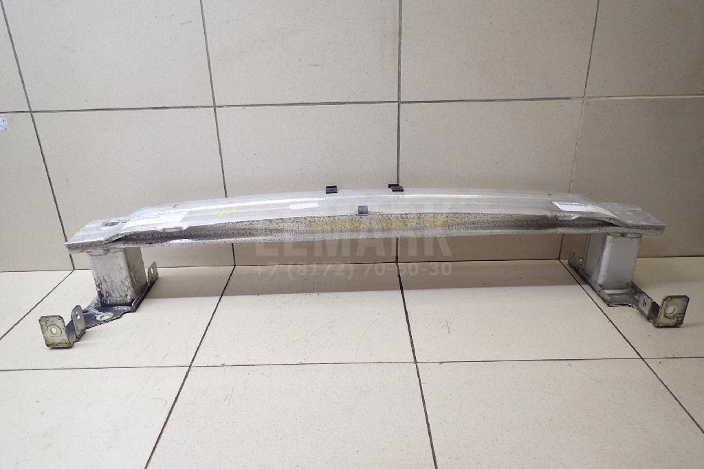 Усилитель переднего бампера