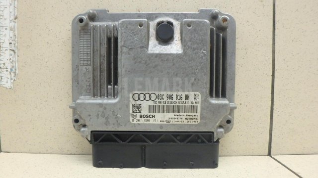 Блок управления двигателем