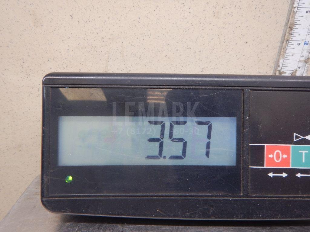 Усилитель переднего бампера