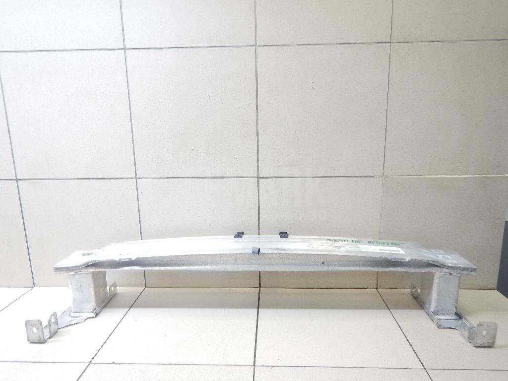 Усилитель переднего бампера