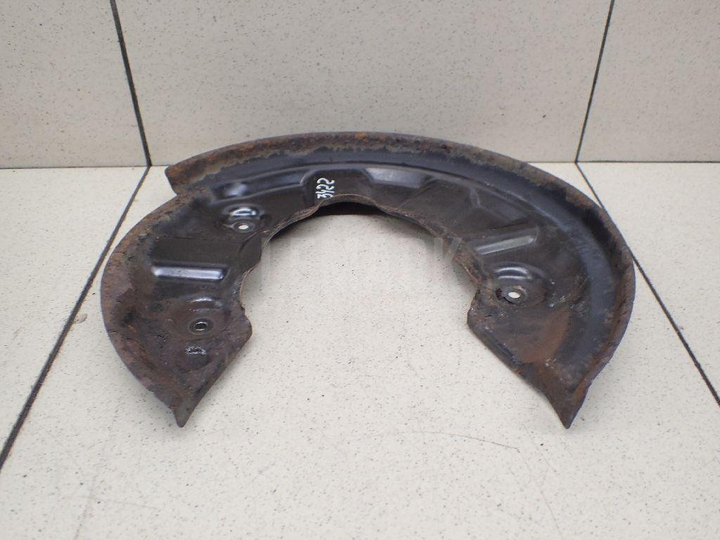 Щит опорный задний правый