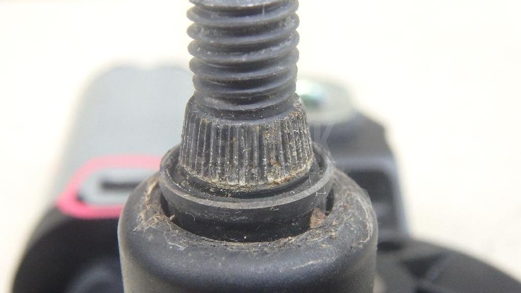 Моторчик стеклоочистителя задний