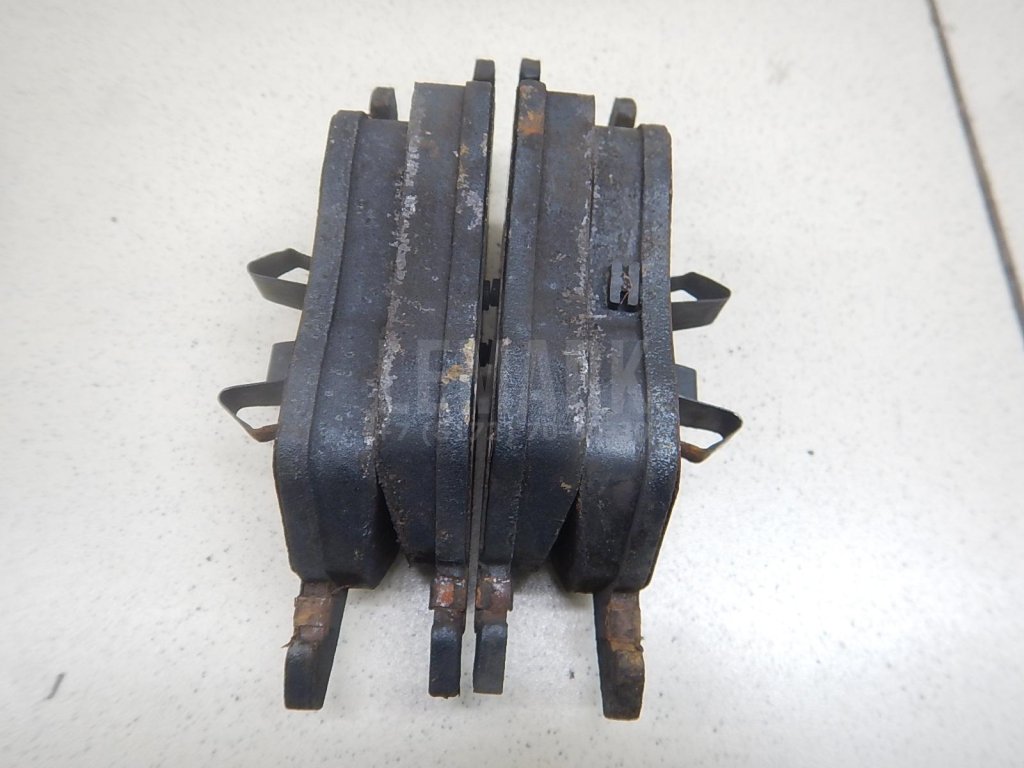 Колодки тормозные передние к-кт