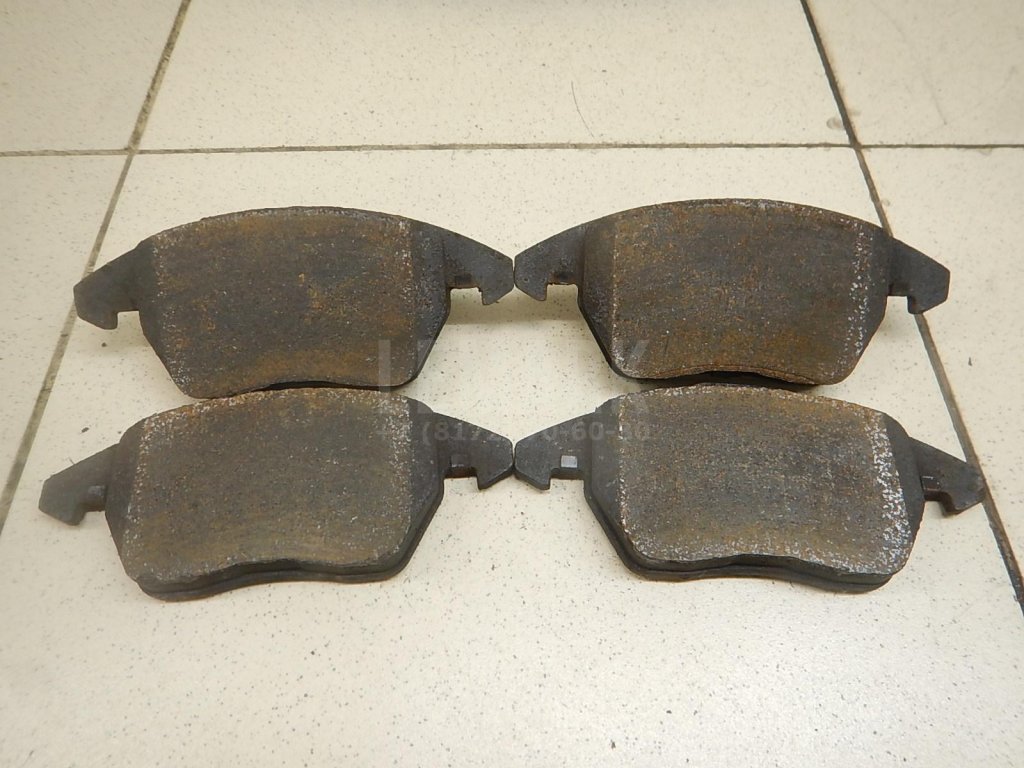 Колодки тормозные передние к-кт