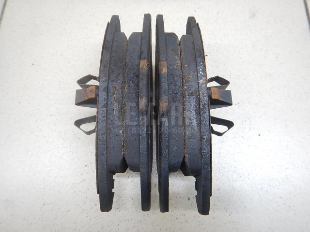 Колодки тормозные передние к-кт