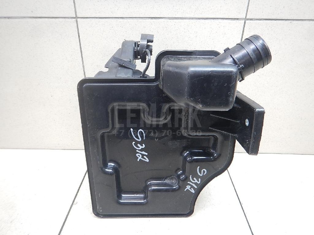 Бачок омывателя лобового стекла