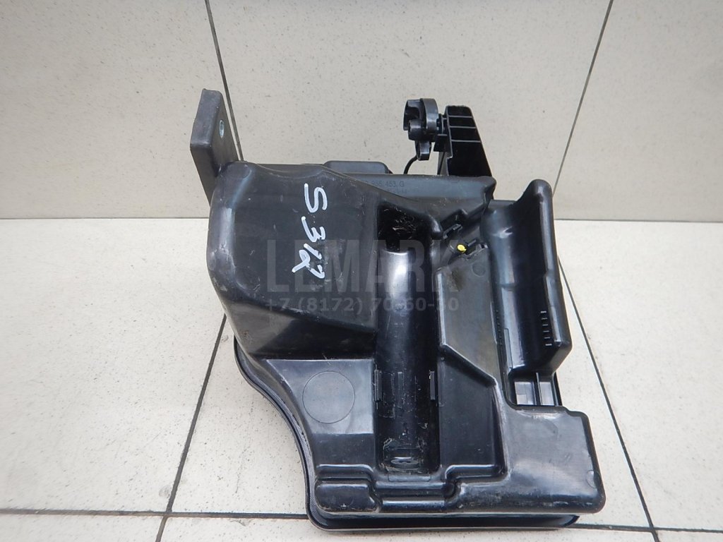 Бачок омывателя лобового стекла