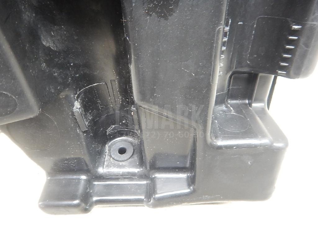 Бачок омывателя лобового стекла