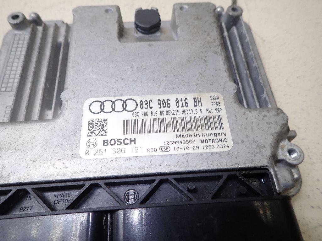 Блок управления двигателем