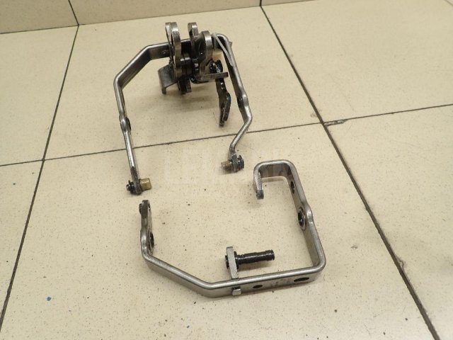 Вилка включения передачи