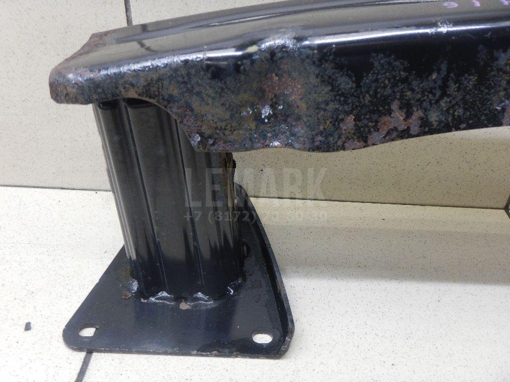 Усилитель заднего бампера