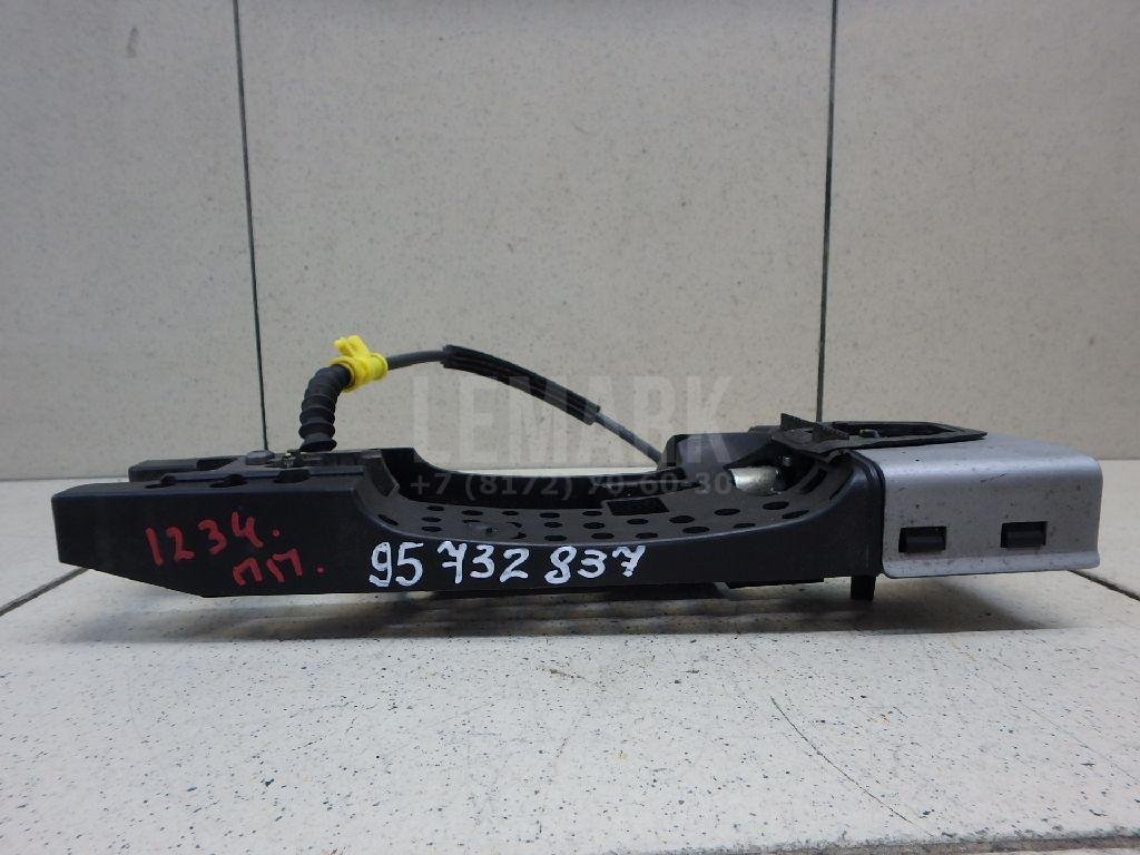 Кронштейн ручки для  Alfa Romeo 156 1997-2005