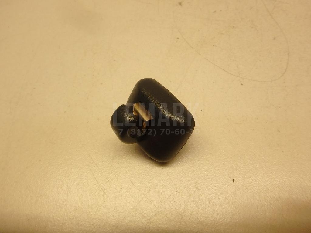 Крючок солнцезащитного козырька