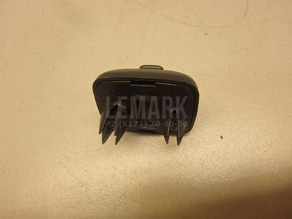 Крючок солнцезащитного козырька