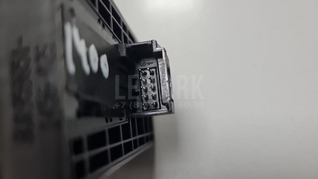 Блок управления стеклоподъемниками