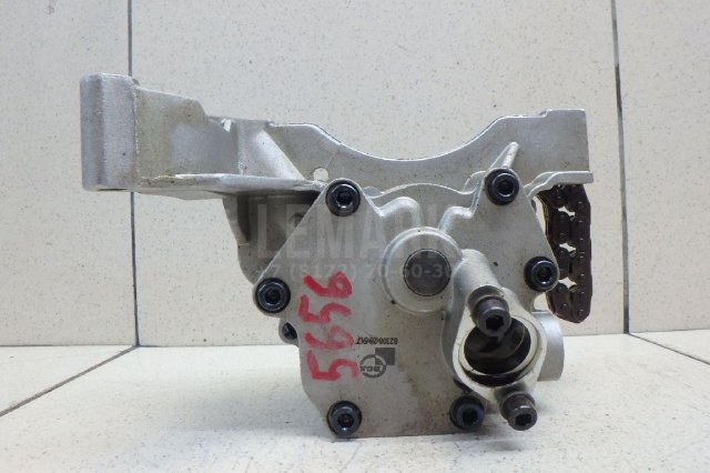 Насос масляный