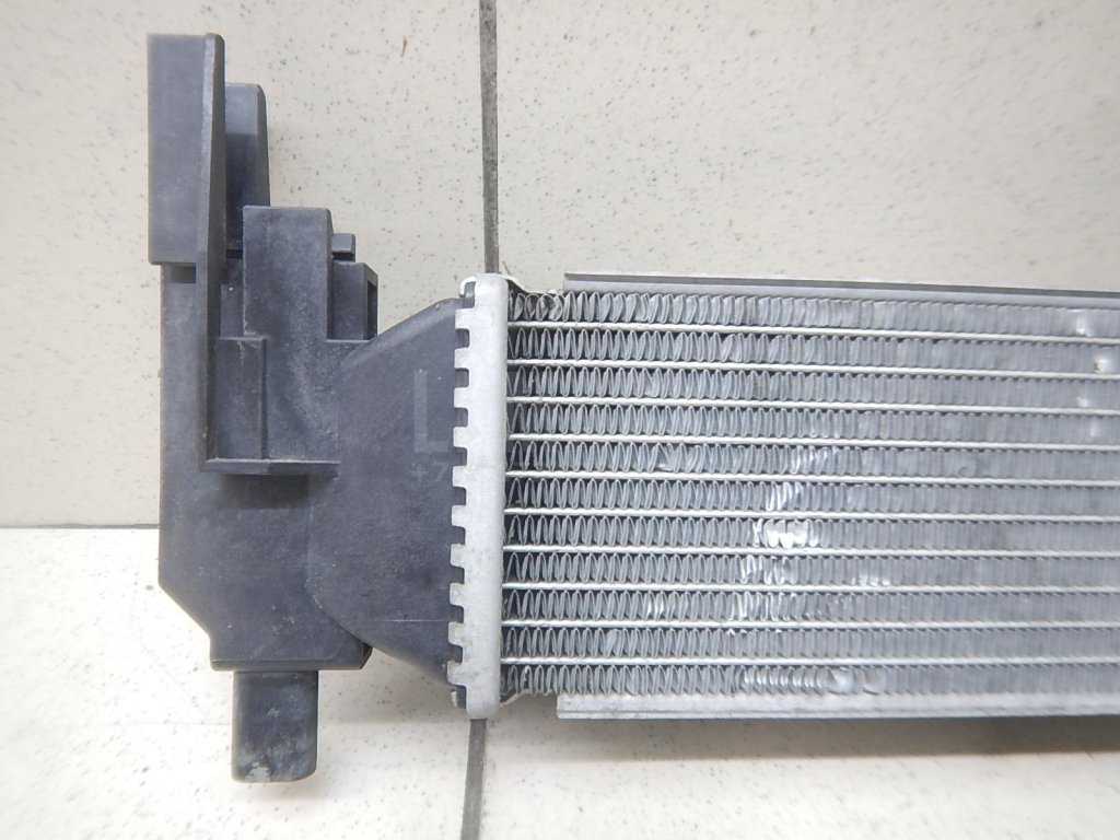 Радиатор дополнительный системы охлаждения