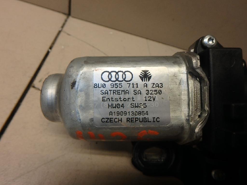 Моторчик стеклоочистителя задний