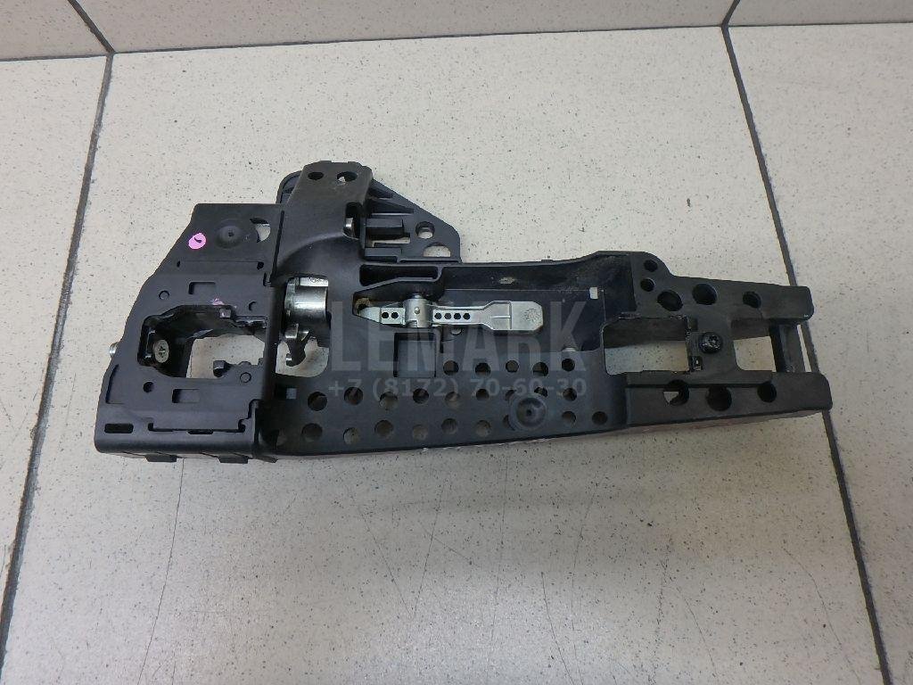 Кронштейн ручки для  Audi A3 [8PA] Sportback 2004-2013