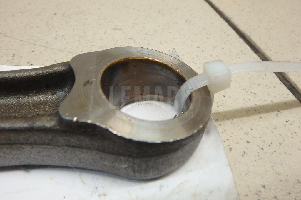 Шатун для  Audi A3 [8PA] Sportback 2004-2013