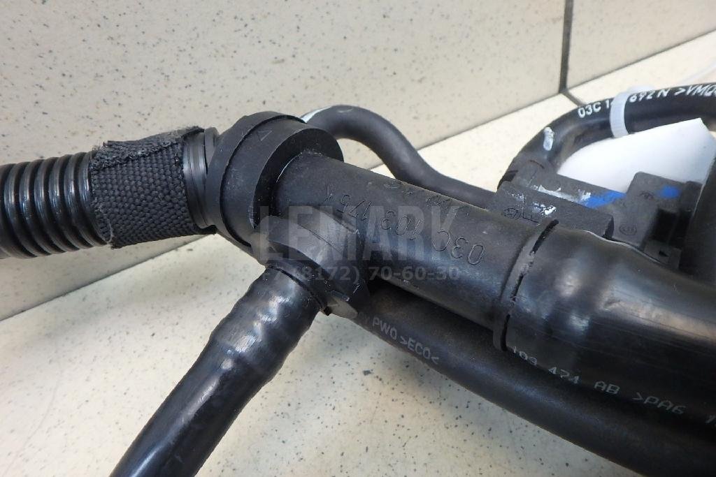 Трубка картерных газов для  Audi A3 [8PA] Sportback 2004-2013