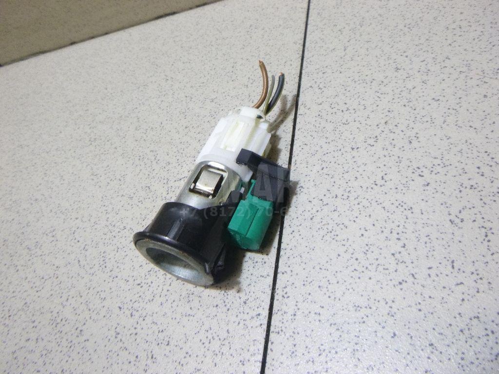 Гнездо прикуривателя