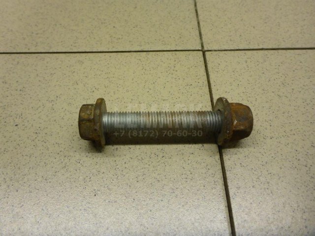 Болт заднего рычага